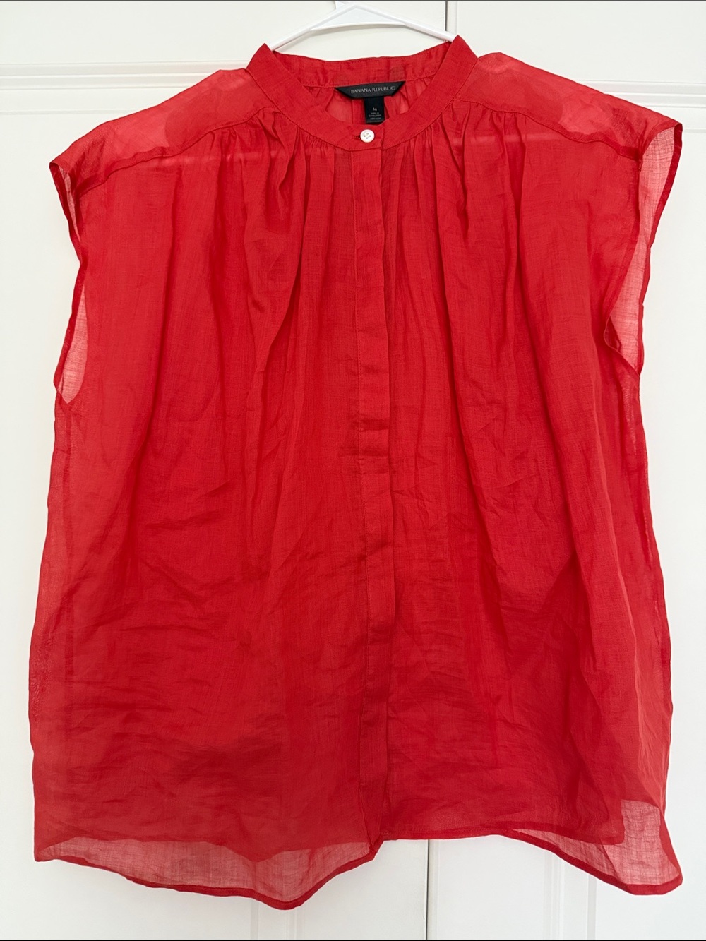 NWOT Women’s Banana Republic Bright Red Cap-Sleeve Mandarin Collar Linen Blouse